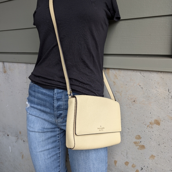 Kate Spade Crossbody - Picture 3 of 15